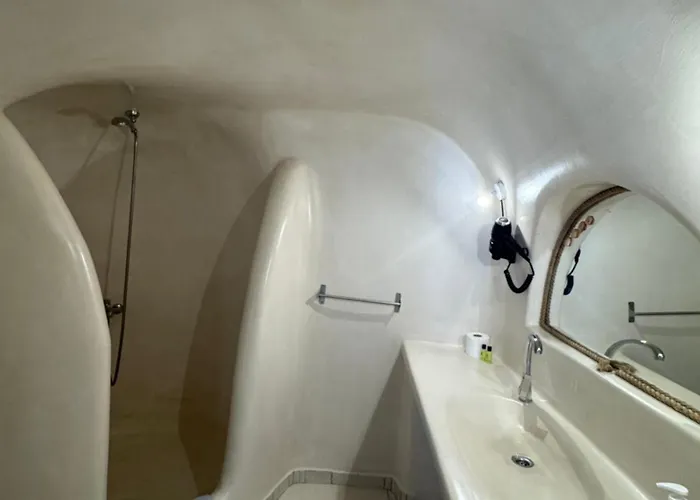 Manias Residences Apartmanhotel Fíra