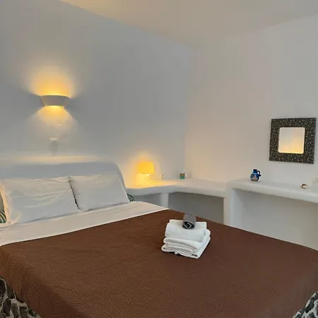 Manias Residences Тира