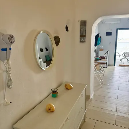 Manias Residences 3* Тира