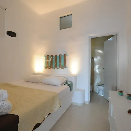 Manias Residences Апарт-отель 3*