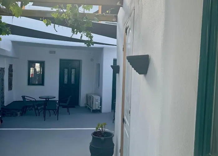 מלון דירות Manias Residences סנטוריני