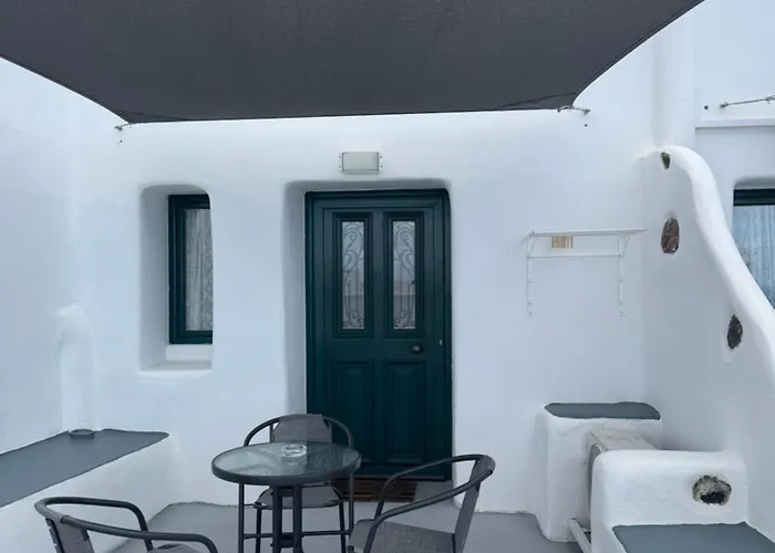 Manias Residences 4* סנטוריני