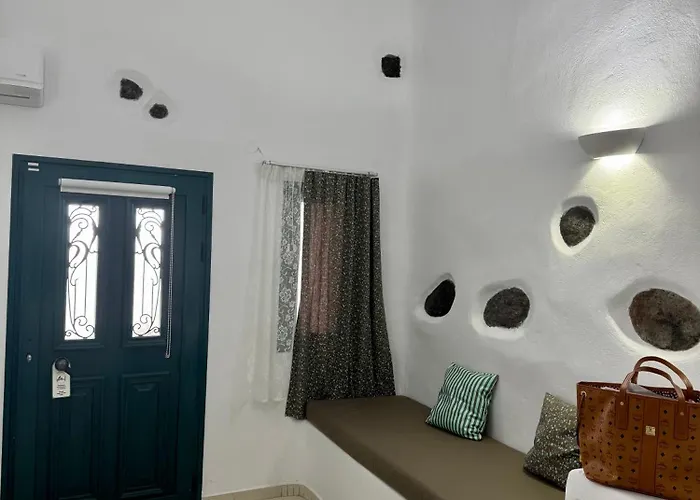 מלון דירות Manias Residences סנטוריני