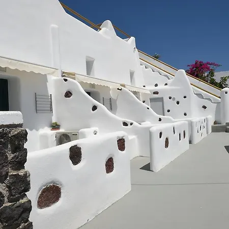 Apartahotel Manias Residences Fira (Santorini)