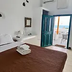 Aparthotel Manias Residences 4*